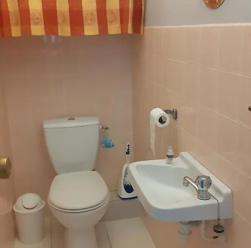 Lejlighed 50 M2 - Le Port, Hyères